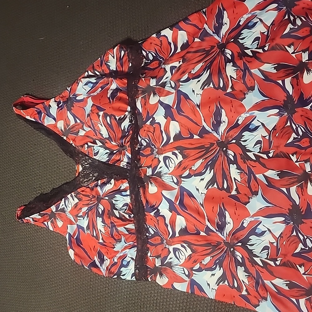 Swimming suite top and matching shorts